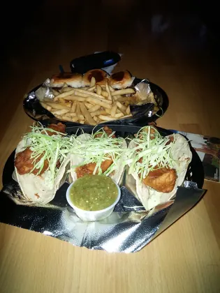 Auggie's Bar & Grill, business photo 4