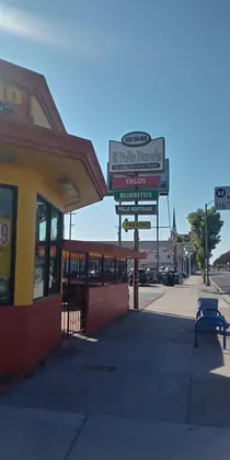 El Pollo Dorado, business photo 2