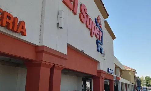 El Super Markets business photo