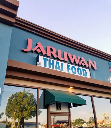 Jaruwan, business photo 3