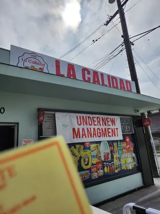 La Calidad Mini Market, business photo 4