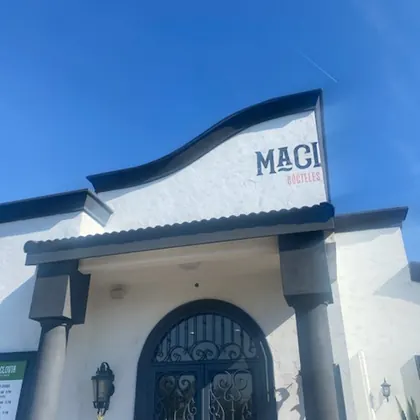 Maclovia, business photo 2