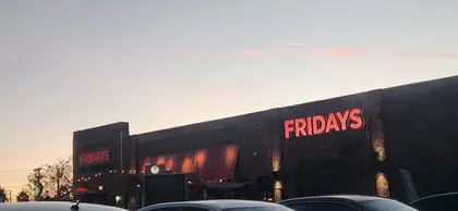 TGI Fridays, business photo 3